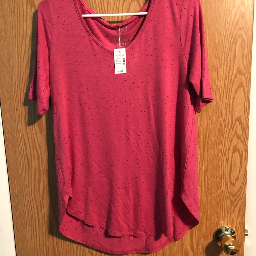 NWT Maurice’s soft 24/7 shirt size M
